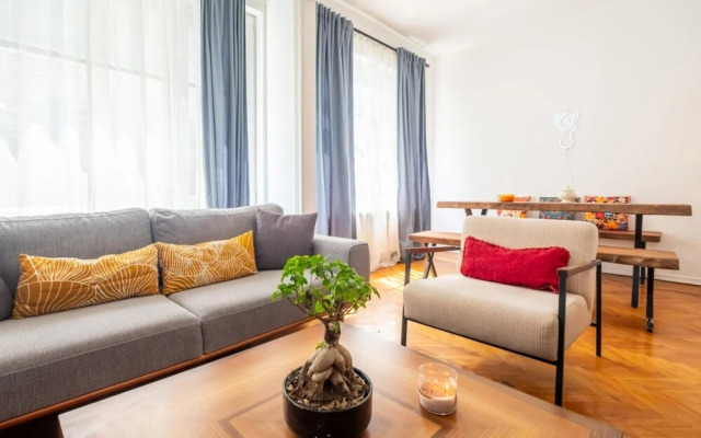 Charming Flat With Central Location in Kadikoy