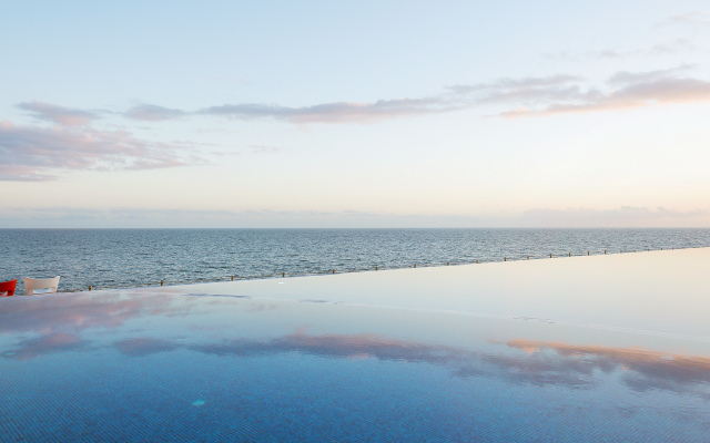 Marina Suites