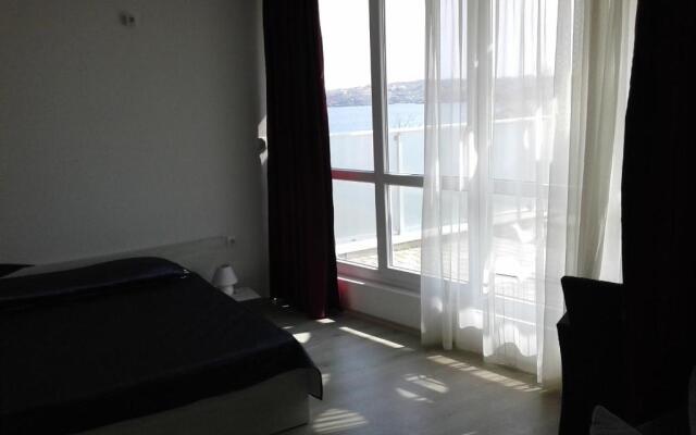 Apartments Kaloyan