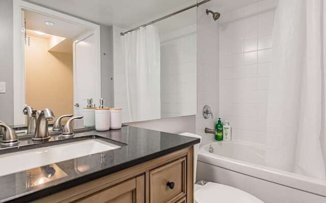 RS Boutique Suites - Fort York