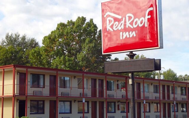 Red Roof Inn Starkville - University