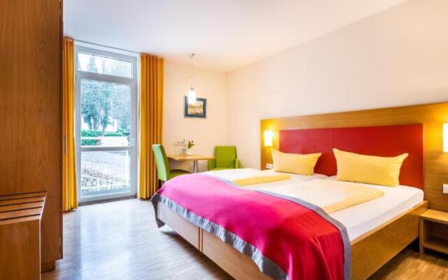 SCHROEDERS Stadtwaldhotel