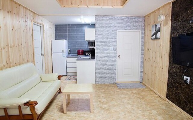 Wonju Munmak-eup Healing & Recreation Park Pension