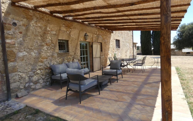 SCAPPO IN UMBRIA, Casale Monti