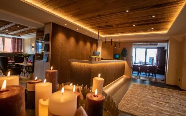 Alpen Comfort Hotel Central