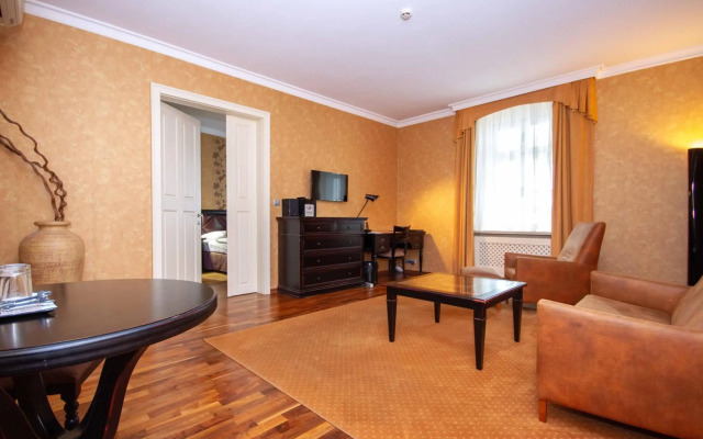Skaritz Hotel & Residence