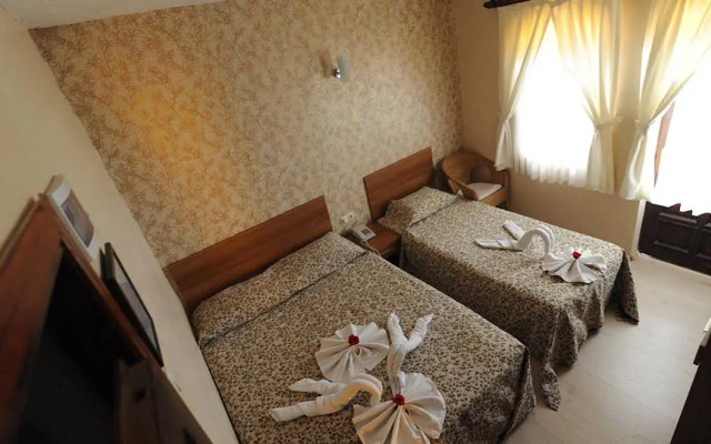 İlayda Hotel - Kuşadası
