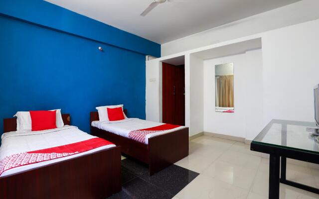 OYO Flagship 70693 Mohan Service Apartment