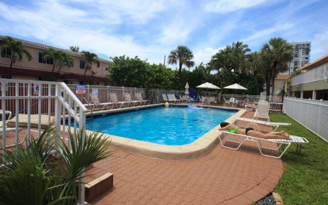 Manta Ray Inn
