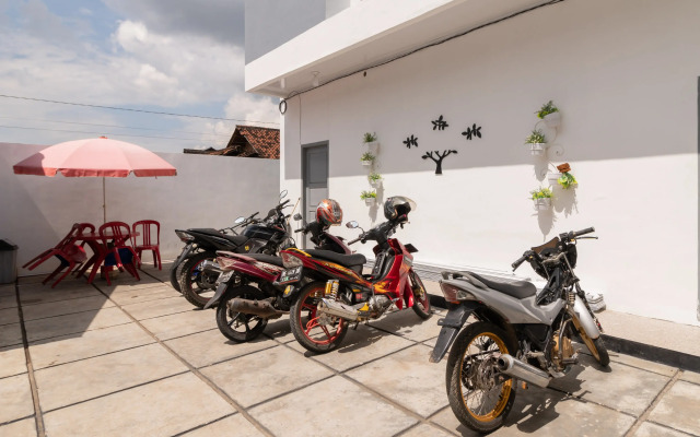 RedDoorz near Tugu Coklat Pesawaran Lampung