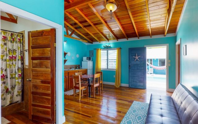 Caye Caulker Cabanas