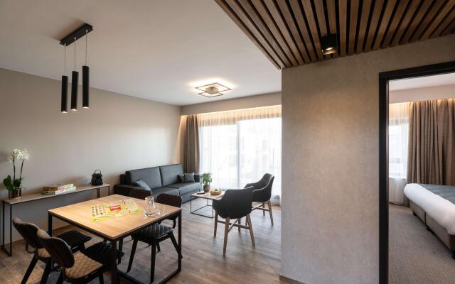 Golden Lakes Village