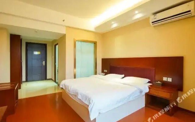 Xinjiali Hotel