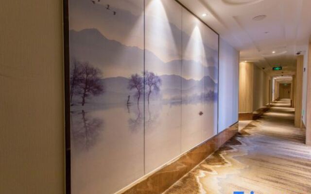 Qingmu Select Hotel (Nanjing Olympic Sports Exhibition Center store)