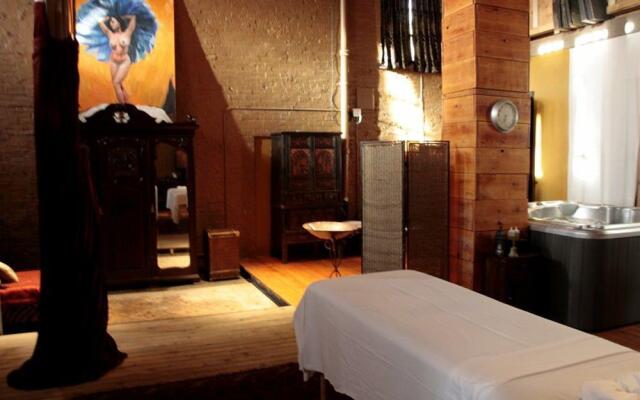 Little Red Day Spa