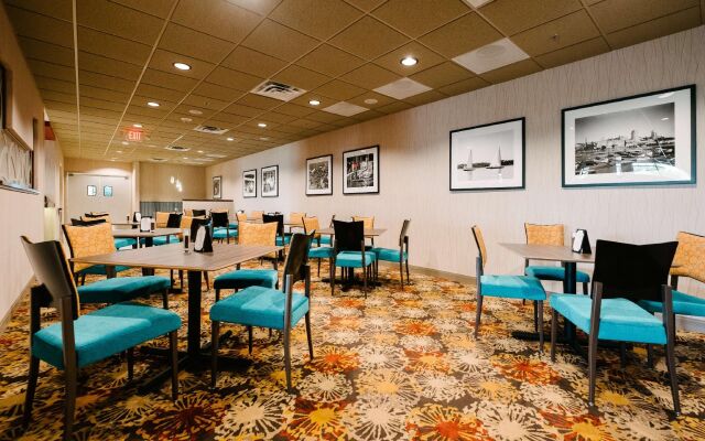 Radisson Hotel St. Paul Downtown