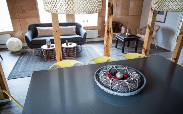 Acco Apartments