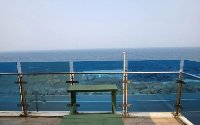 Pension Jeju Picnic Story