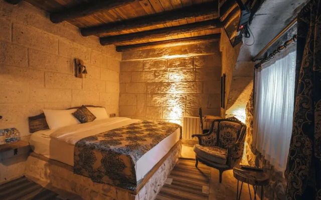 Lubberona Cave Cappadocia