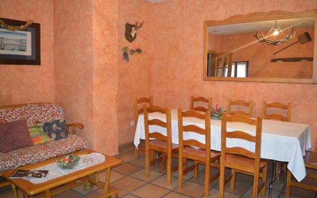 Hostal Revinuesa