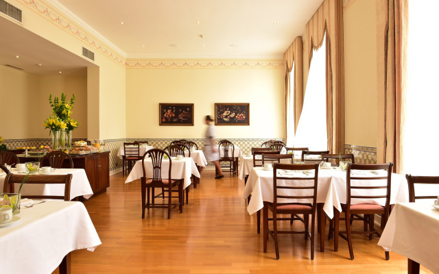 Pousada Palácio de Queluz – Historic Hotel