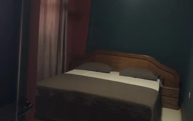 Riklyn Hotel