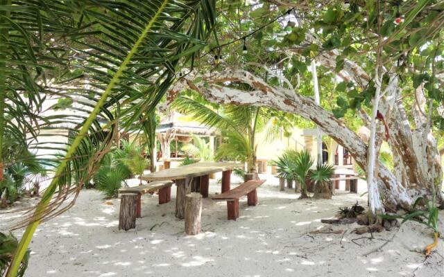 Ecological Hotel Maya Luna