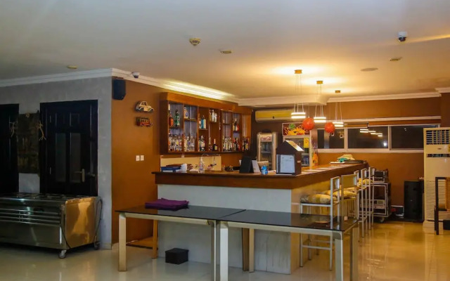 Midindi Hotel & Conference Center