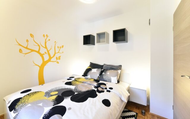 Apartment Place4U