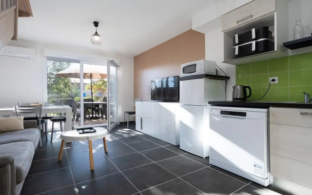 Villa in Valras-plage Near Sandy Beach