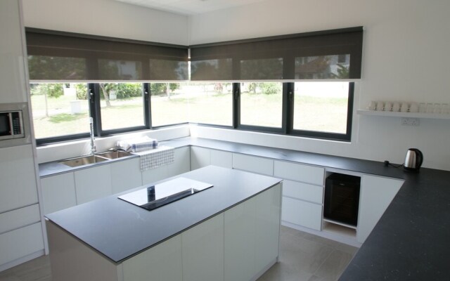 The Dahlias Luxury Residence