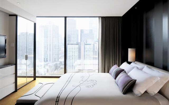 Crown Metropol