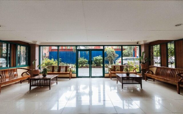 Isabelle Royale Paranaque