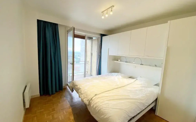 Apartment Nieuwpoort Near Sandy Beaches
