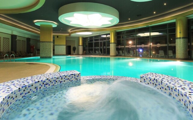 Naskon Sapphire Resort Thermal & Spa