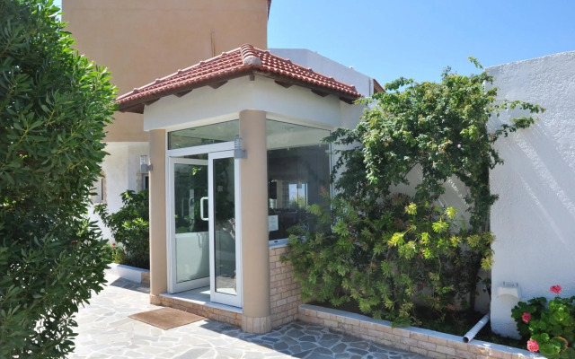 Castri Village Hotel