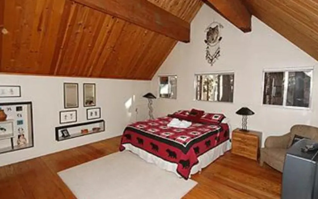 RedAwning William Avenue Holiday home