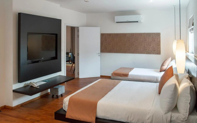Tao Riverside Residence
