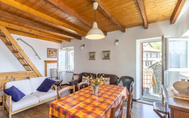 Holiday Home in San Siro Near Lake