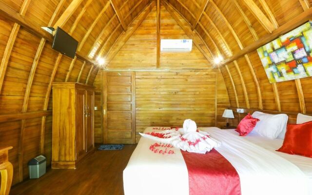 Bougainvillea Bungalow