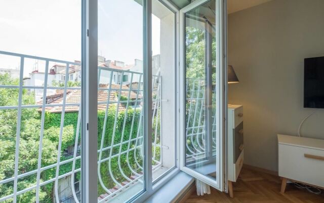 Fm Premium 1 Bdr Apartment Funky Design