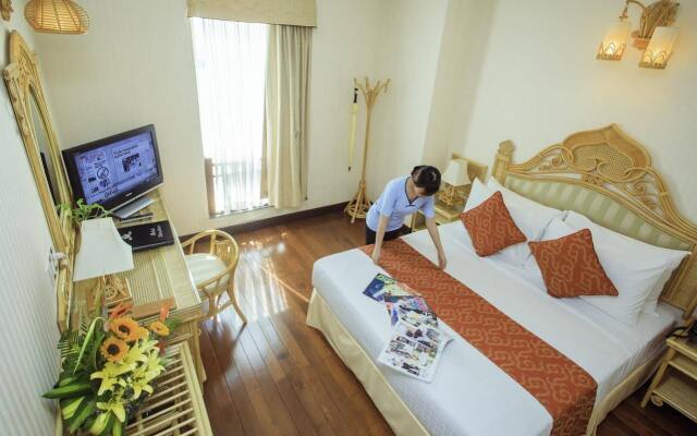 Green Plaza Hotel