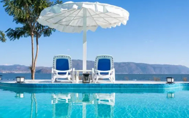 Haishu Boutique Holiday Lake View Inn