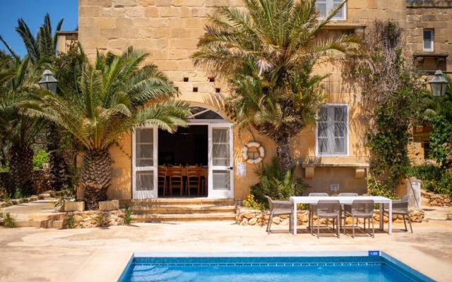 Sinjura - Xaghra Holiday Home