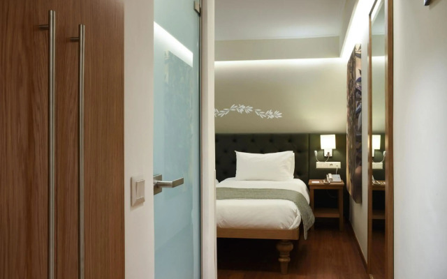 Titania Hotel