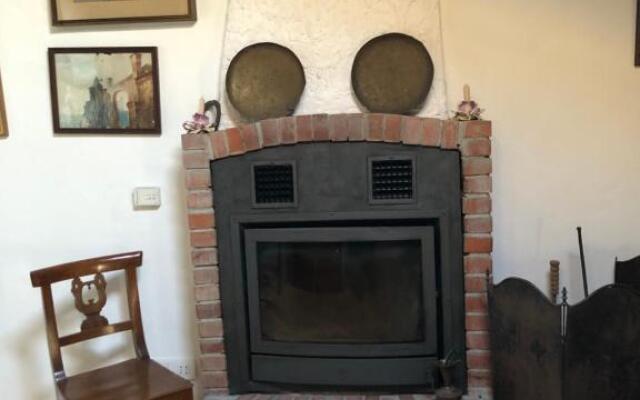 Ampia e luminosa mansarda a 2 passi da Pavia