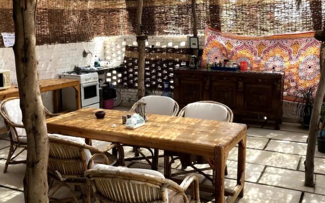 Rayhana Guest House