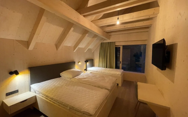 Holiday Home in Roprachtice With Sauna & Jacuzzi