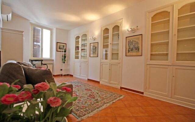 Travel & Stay - Cappellari