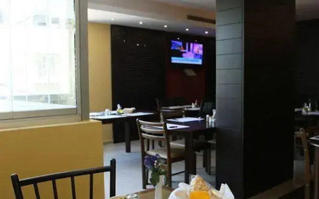 Zoukotel Hotel